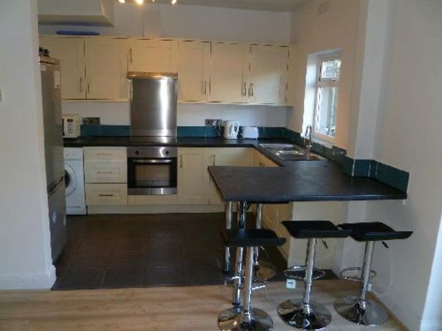  Image of 4 bedroom House Share to rent in Beverley Road Horfield Bristol BS7 at Horfield Bristol Horfield, BS7 0JL